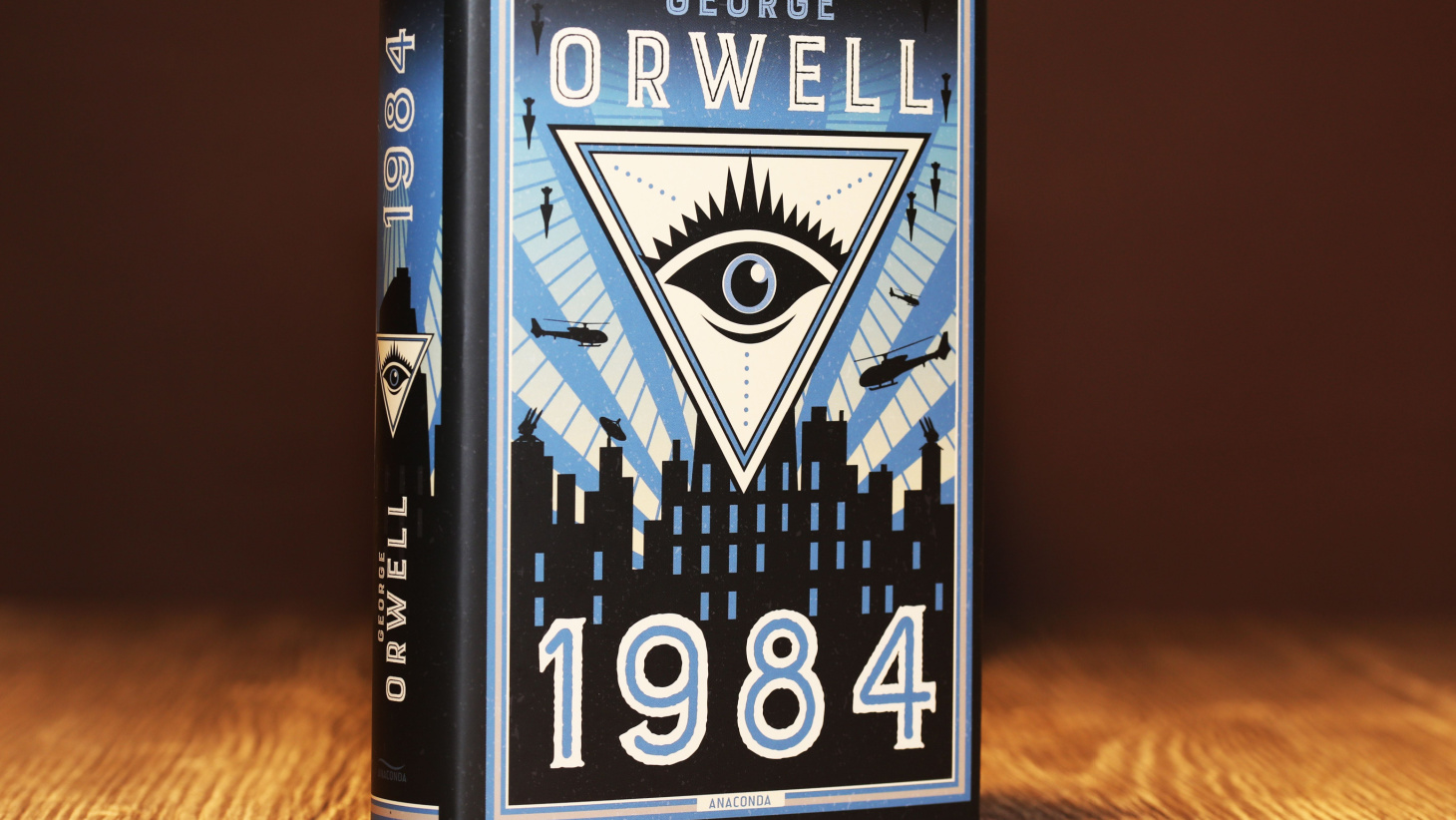 1984 Book Summary