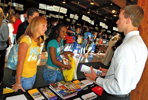 Successfully Navigating a College Fair