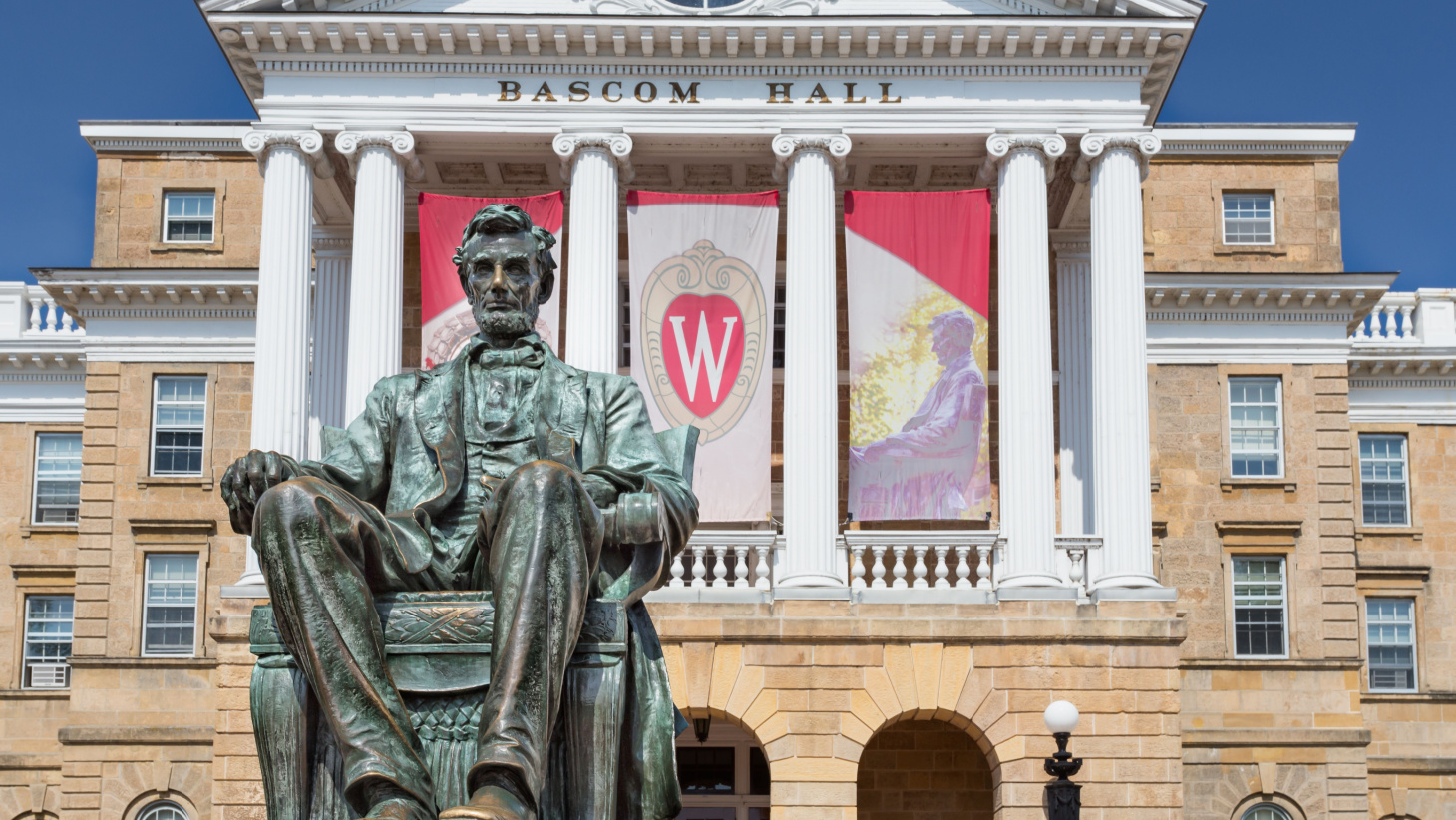 UW Madison Transfer Acceptance Rate and Requirements — 2024